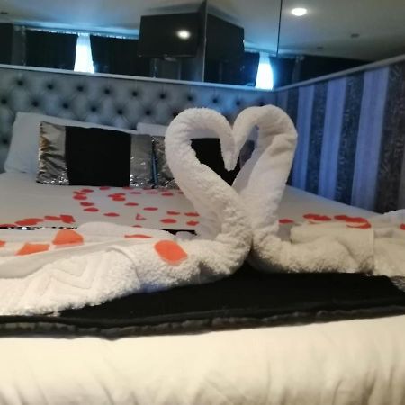 La Casita Hotel Торемолинос Екстериор снимка